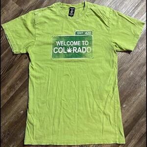 The Duck Co Welcome To‎ Colorado Weed Mary Jane 420 Graphic Tee